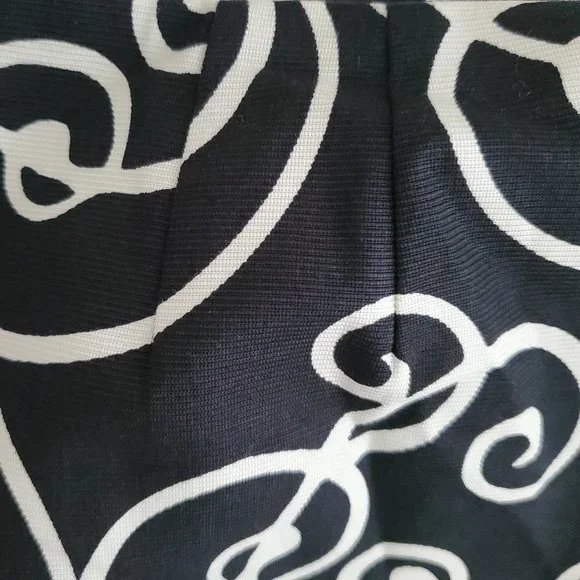 Ann Taylor Scrolling Swirls Short A-line Skirt | NWT | 0P | Black White - Picture 14 of 15
